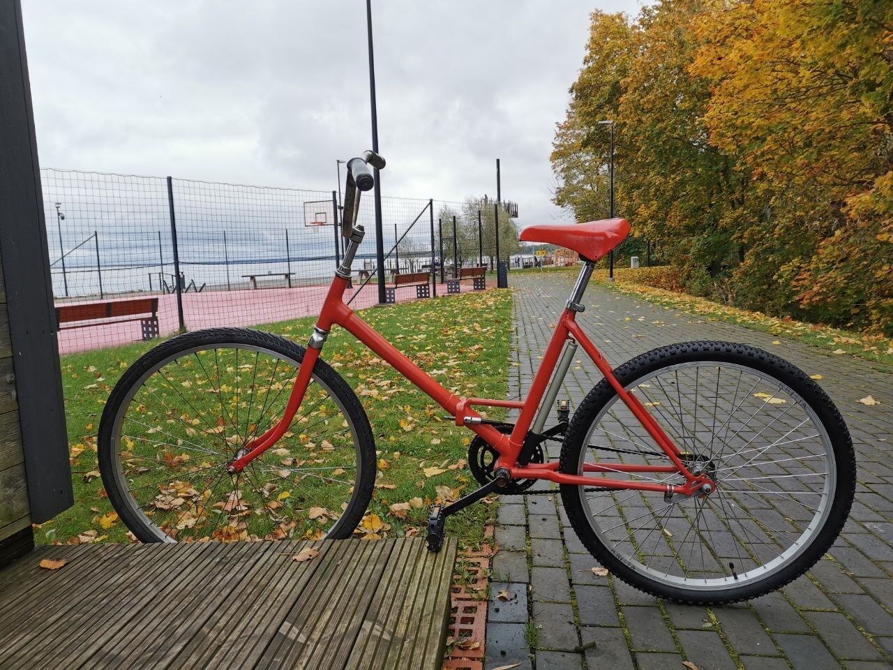 Bike: Red